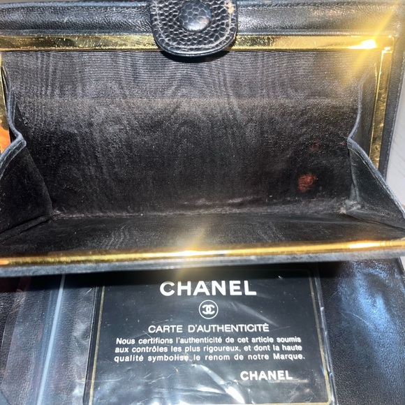 Chanel Black Leather Wallet with Pearl Handle - Picture 8 of 12